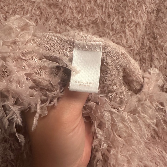 Lauren Conrad Shaggy Pink Cardigan - Picture 5 of 5